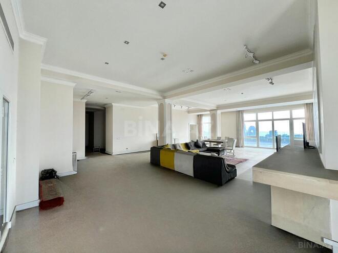 Satılır 5 otaqlı yeni tikili 750 m², 28 May m., photo 1 from 15