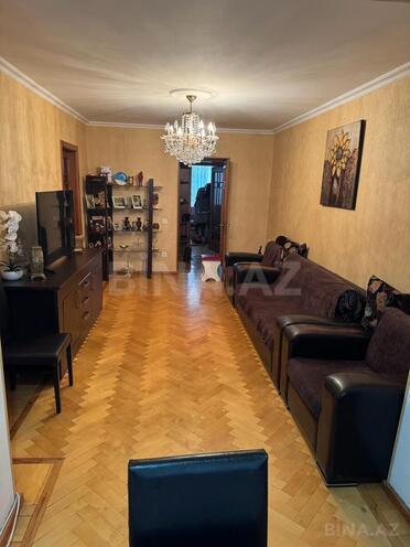 Продаётся 4-комн. вторичка 100 м², м. Низами, photo 3 from 21