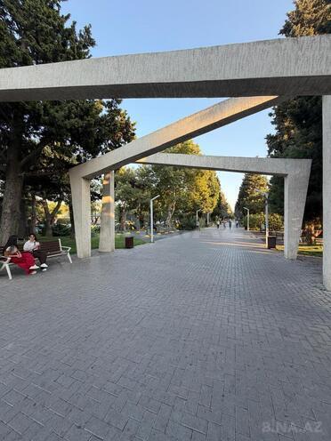 Satılır 2 otaqlı köhnə tikili 65 m², Gənclik m., photo 5 from 25