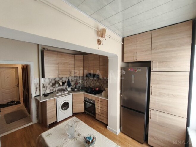 Продаётся 2-комн. вторичка 65 м², Хатаинский р., photo 5 from 13