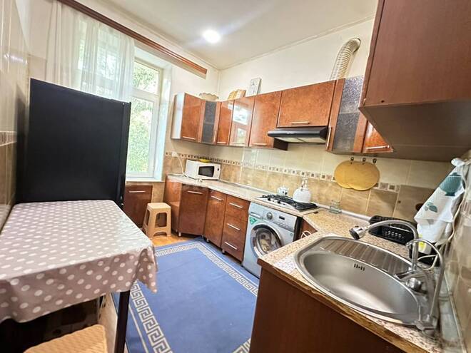 Satılır 2 otaqlı köhnə tikili 90 m², 28 May m., photo 7 from 16