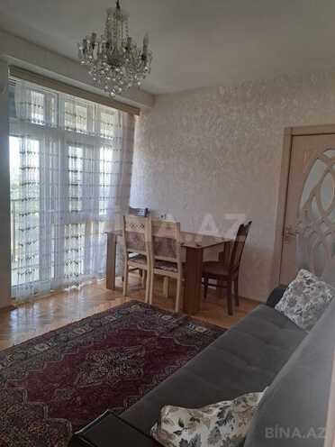 Satılır 2 otaqlı köhnə tikili 65 m², Gənclik m., photo 1 from 8