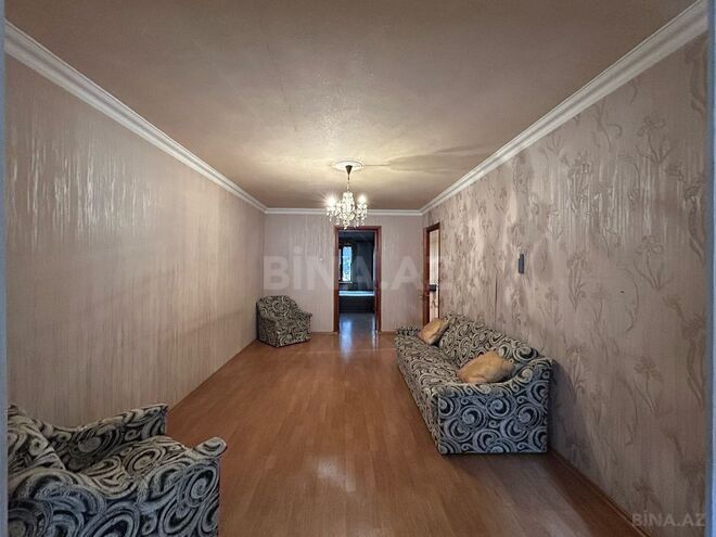 Продаётся 3-комн. вторичка 70 м², м. Иншаатчылар, photo 6 from 26
