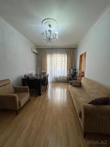 Сдаётся 2-комн. новостройка 80 м², м. Низами, photo 3 from 12