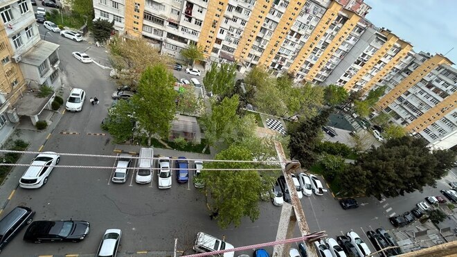 Satılır 2 otaqlı köhnə tikili 60 m², Yasamal r., photo 15 from 16