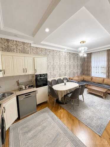 Продаётся 3-комн. новостройка 69 м², м. Кара Караев, photo 3 from 12