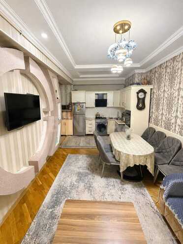 Продаётся 3-комн. новостройка 69 м², м. Кара Караев, photo 4 from 12