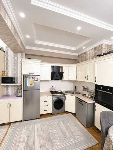 Продаётся 3-комн. новостройка 69 м², м. Кара Караев, photo 5 from 12
