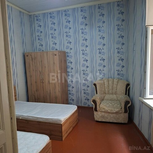 İcarəyə verilir 3 otaqlı köhnə tikili 66 m², 28 May m., photo 3 from 8
