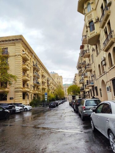 İcarəyə verilir 4 otaqlı köhnə tikili 135 m², İçəri Şəhər m., photo 15 from 28