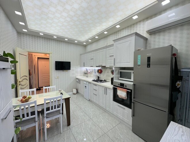 Satılır 2 otaqlı yeni tikili 80 m², İnşaatçılar m., photo 12 from 18