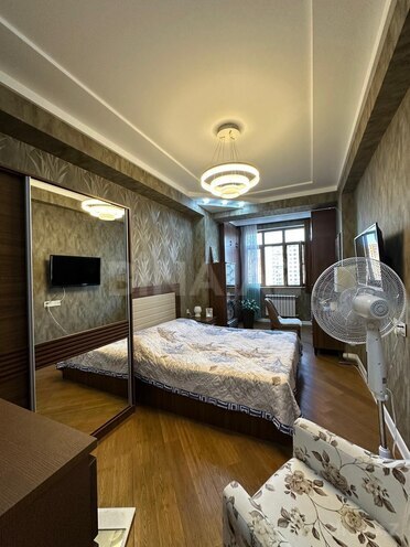 Satılır 2 otaqlı yeni tikili 80 m², İnşaatçılar m., photo 10 from 18