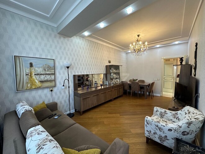 Satılır 2 otaqlı yeni tikili 80 m², İnşaatçılar m., photo 5 from 18