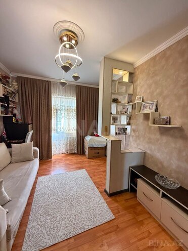 Продаётся 3-комн. вторичка 80 м², пос. Ази Асланова, photo 1 from 14