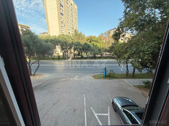 Продаётся 2-комн. вторичка 70 м², м. Азадлыг проспекти, photo 18 from 28
