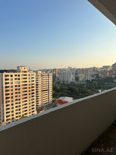 Продаётся 2-комн. новостройка 71 м², м. Гянджлик, photo 1 from 8
