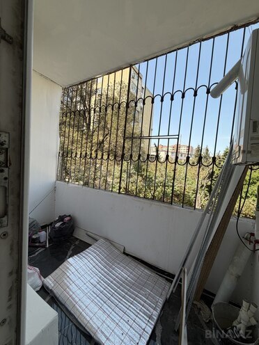 Satılır 3 otaqlı köhnə tikili 75 m², 8 Noyabr m., photo 12 from 13