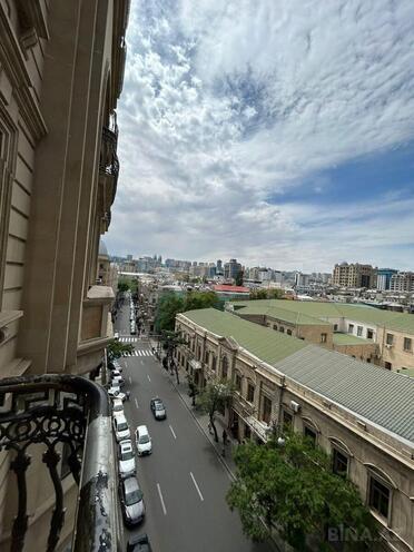 İcarəyə verilir 4 otaqlı yeni tikili 200 m², Sahil m., photo 3 from 16