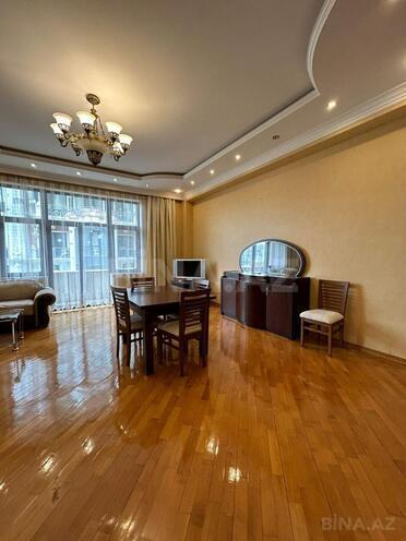 İcarəyə verilir 4 otaqlı yeni tikili 200 m², Sahil m., photo 10 from 16