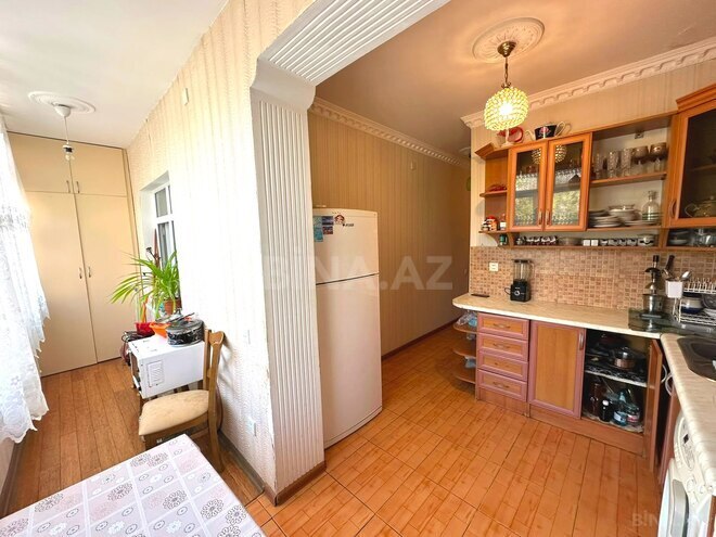 Продаётся 4-комн. вторичка 100 м², м. Халглар Достлугу, photo 13 from 24