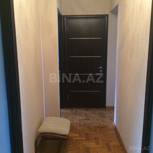 Satılır 3 otaqlı köhnə tikili 76 m², 28 May m., photo 19 from 23