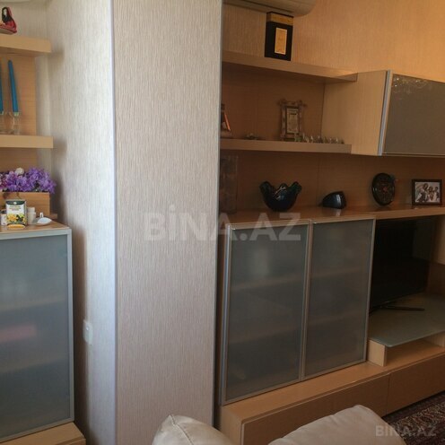 Satılır 3 otaqlı köhnə tikili 76 m², 28 May m., photo 16 from 23
