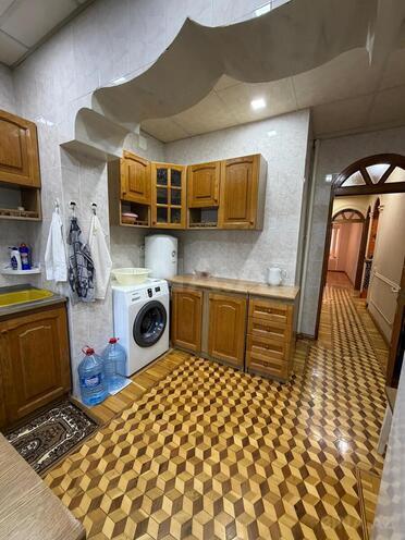 Продаётся 3-комн. вторичка 100 м², пос. 8-й мкр, photo 6 from 13