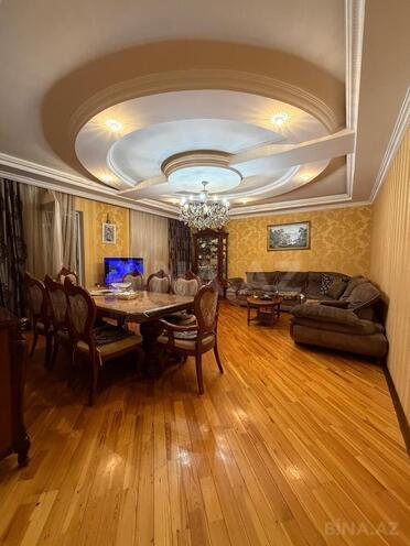 Продаётся 5-комн. вторичка 130 м², м. Азадлыг проспекти, photo 1 from 15