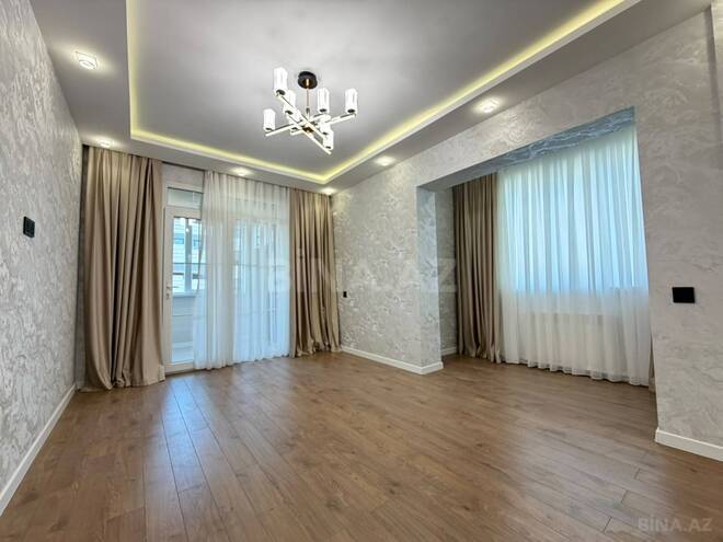 Продаётся 2-комн. вторичка 65 м², м. Нефтчиляр, photo 5 from 10
