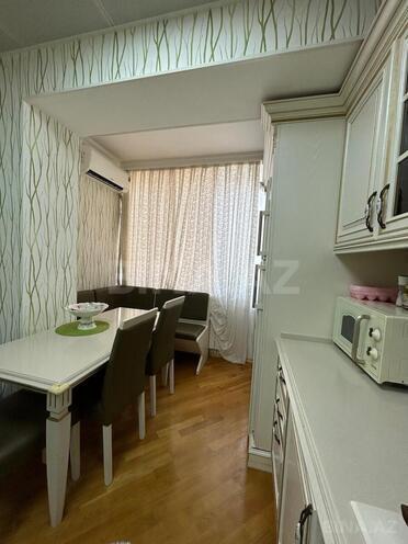 Продаётся 2-комн. вторичка 52 м², м. Элмляр Академиясы, photo 5 from 10