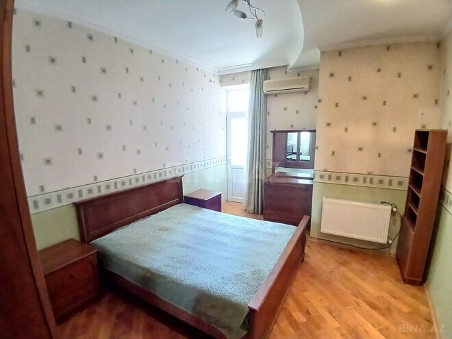 Продаётся 3-комн. новостройка 140 м², м. Низами, photo 10 from 22