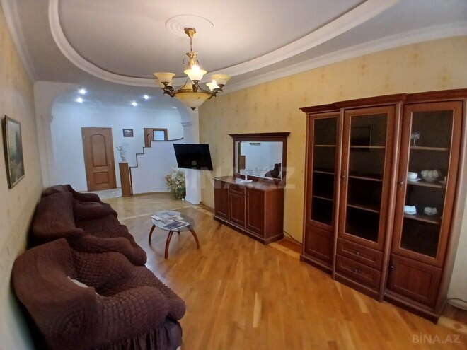 Продаётся 3-комн. новостройка 140 м², м. Низами, photo 3 from 22