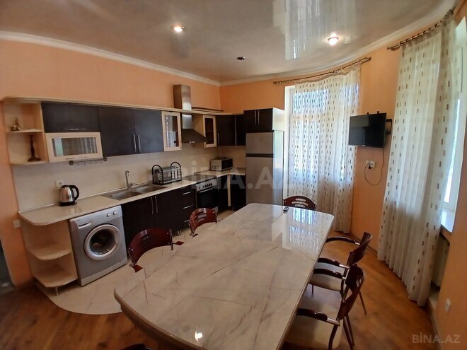 Продаётся 3-комн. новостройка 140 м², м. Низами, photo 15 from 22