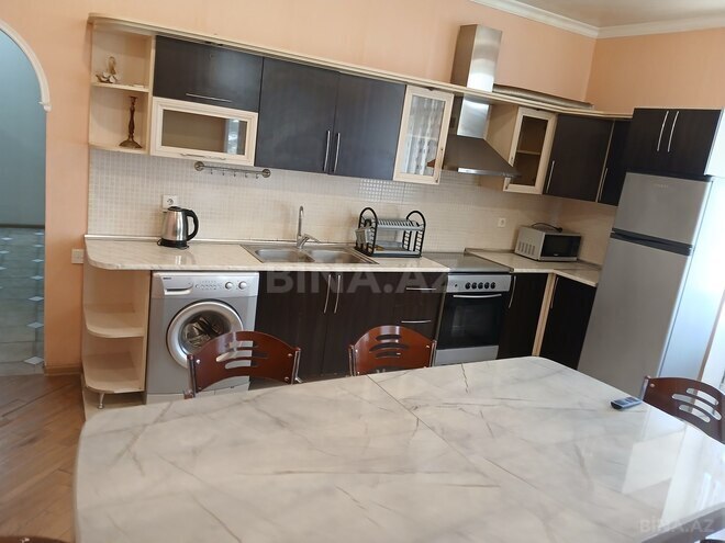 Продаётся 3-комн. новостройка 140 м², м. Низами, photo 16 from 22