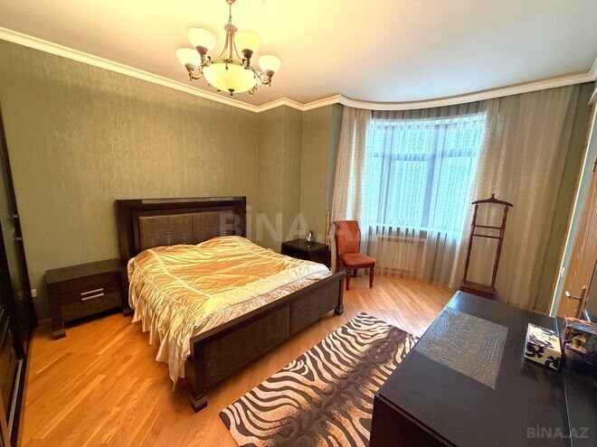 Продаётся 4-комн. новостройка 186 м², м. 8 ноября, photo 9 from 18