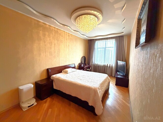 Продаётся 4-комн. новостройка 186 м², м. 8 ноября, photo 11 from 18