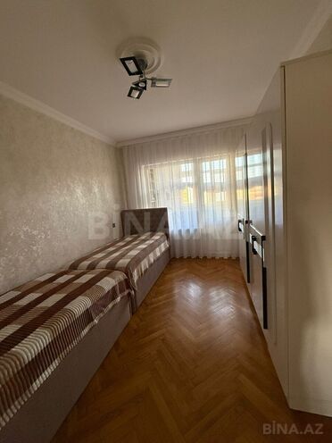 Satılır 3 otaqlı köhnə tikili 80 m², Həzi Aslanov m., photo 4 from 16