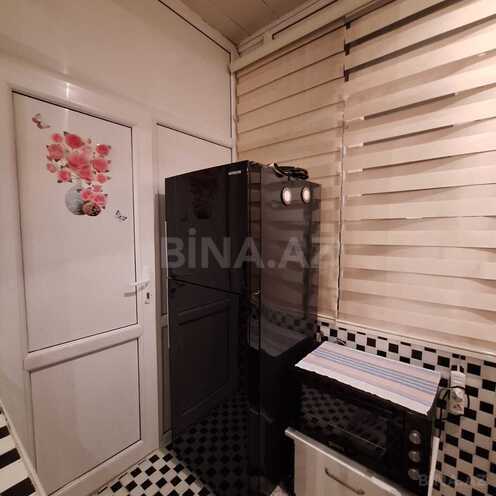 Satılır 2 otaqlı köhnə tikili 45 m², İnşaatçılar m., photo 8 from 10