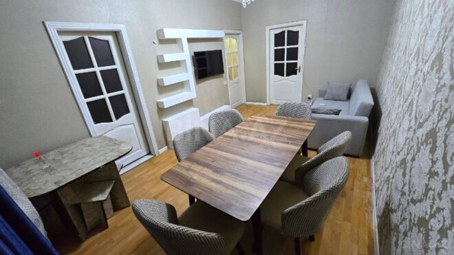 İcarəyə verilir 2 otaqlı köhnə tikili 55 m², Memar Əcəmi m., photo 1 from 15