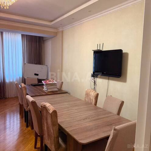 Продаётся 2-комн. новостройка 98 м², м. Кара Караев, photo 5 from 18
