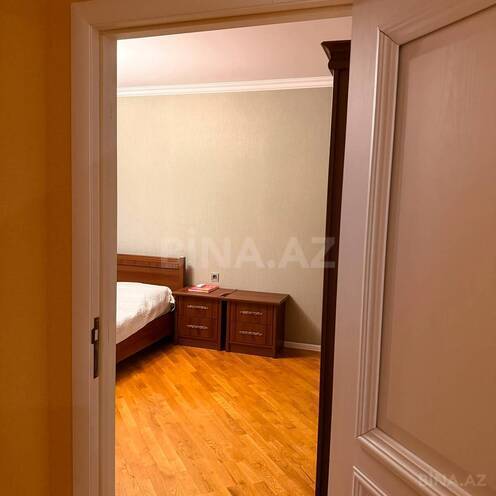 Продаётся 2-комн. новостройка 98 м², м. Кара Караев, photo 6 from 18