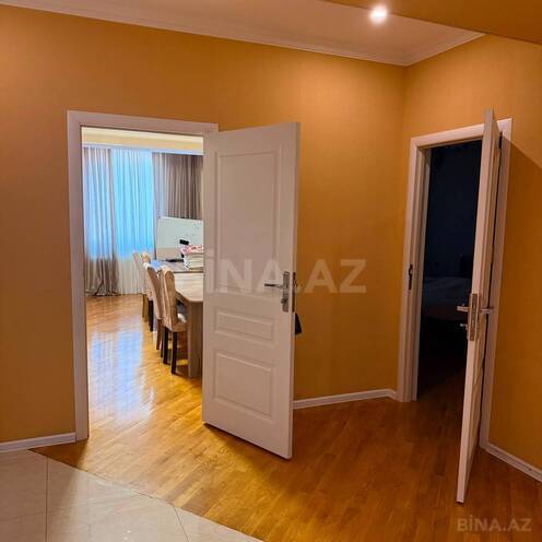 Продаётся 2-комн. новостройка 98 м², м. Кара Караев, photo 16 from 18