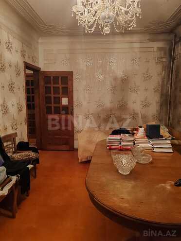 Продаётся 3-комн. вторичка 100 м², м. Иншаатчылар, photo 1 from 11