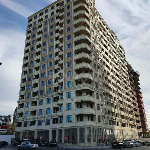 Продаётся 3-комн. новостройка 127 м², м. Кара Караев, photo 1 from 6