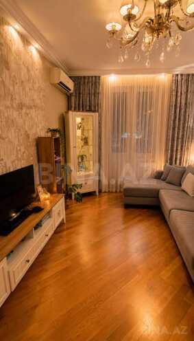 Продаётся 3-комн. вторичка 85 м², м. Ази Асланов, photo 3 from 10