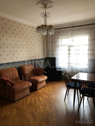 İcarəyə verilir 3 otaqlı köhnə tikili 90 m², Şah İsmayıl Xətai m., photo 1 from 13
