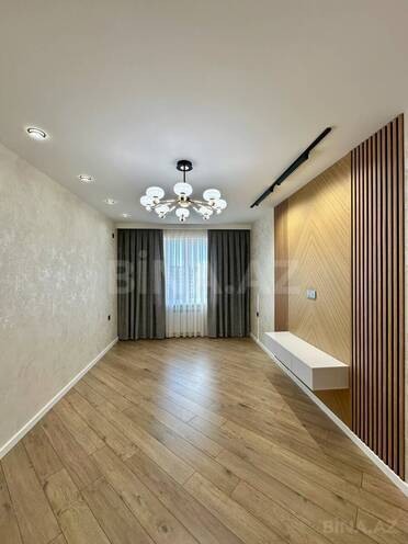 Продаётся 3-комн. вторичка 65 м², м. Ази Асланов, photo 1 from 17