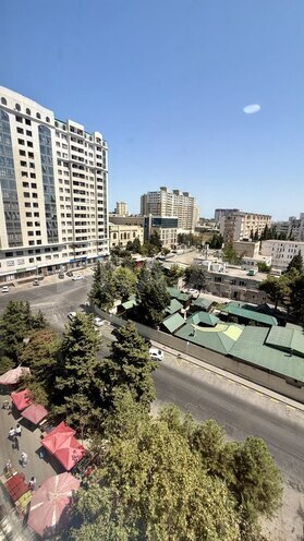 Satılır 2 otaqlı köhnə tikili 62 m², Azadlıq Prospekti m., photo 20 from 22