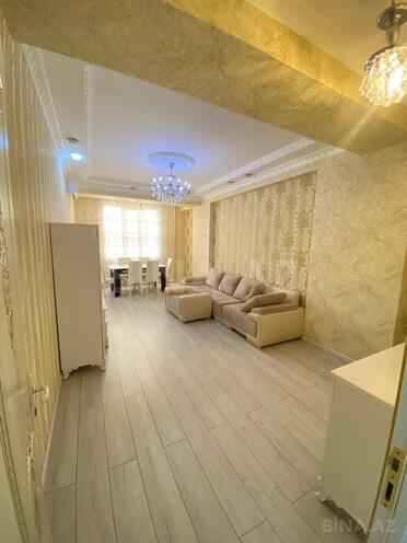 Продаётся 3-комн. новостройка 110 м², м. Иншаатчылар, photo 1 from 15