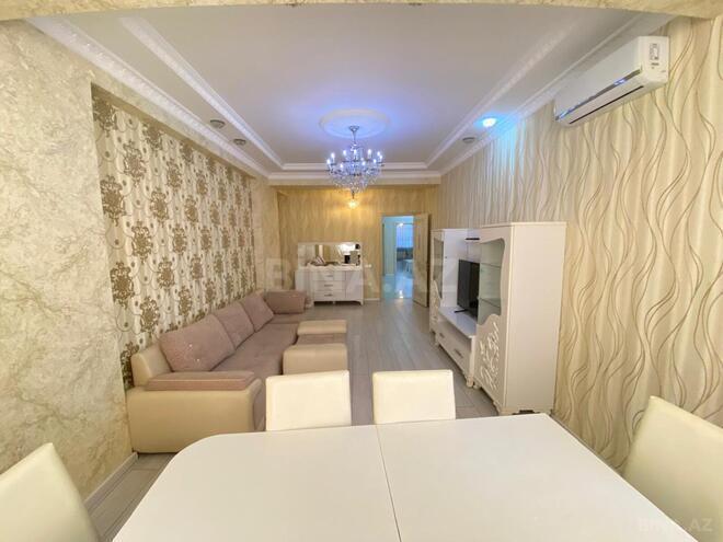 Продаётся 3-комн. новостройка 110 м², м. Иншаатчылар, photo 4 from 15